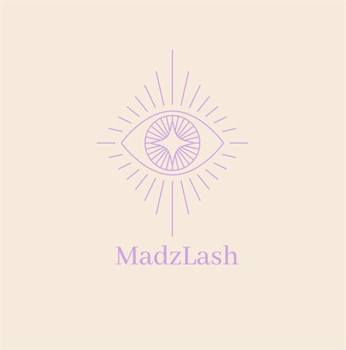 MadzLash / Madison Butler