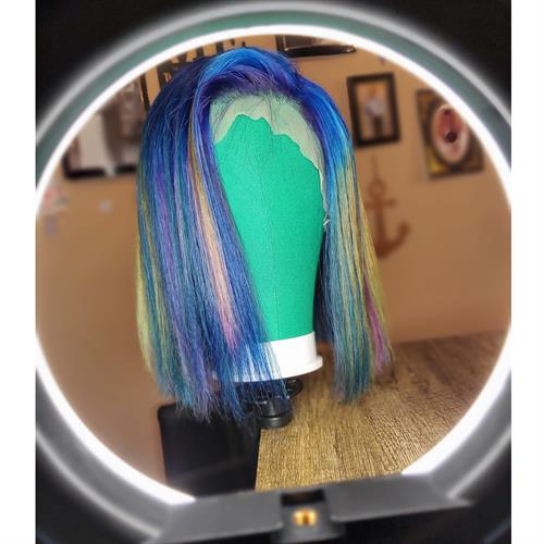 Nora Jeune Hair