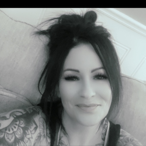 Michelle White Lashes YQR