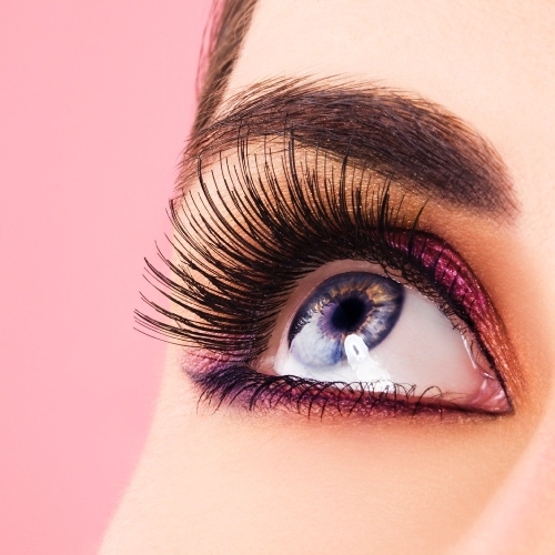 Minnie - Lash Technician [PROMO - $20 OFF LASHES]