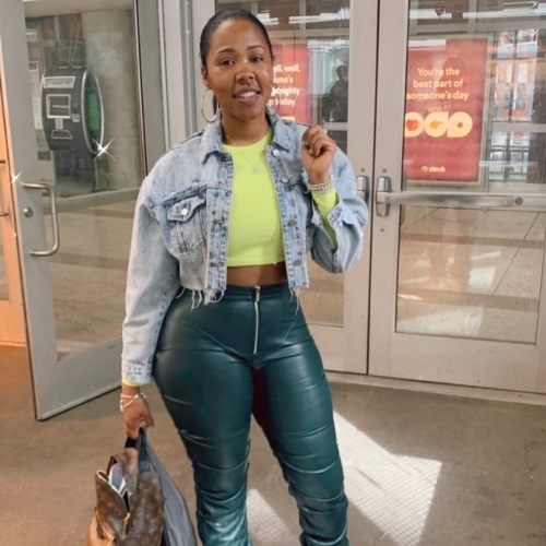 Akela Clemons
